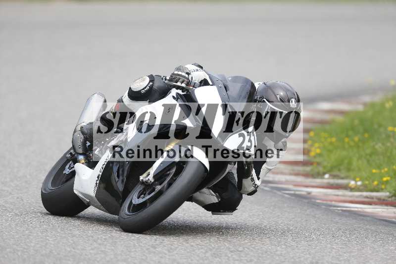 /35 26.07.2025 Speer Racing ADR/Gruppe rot/231